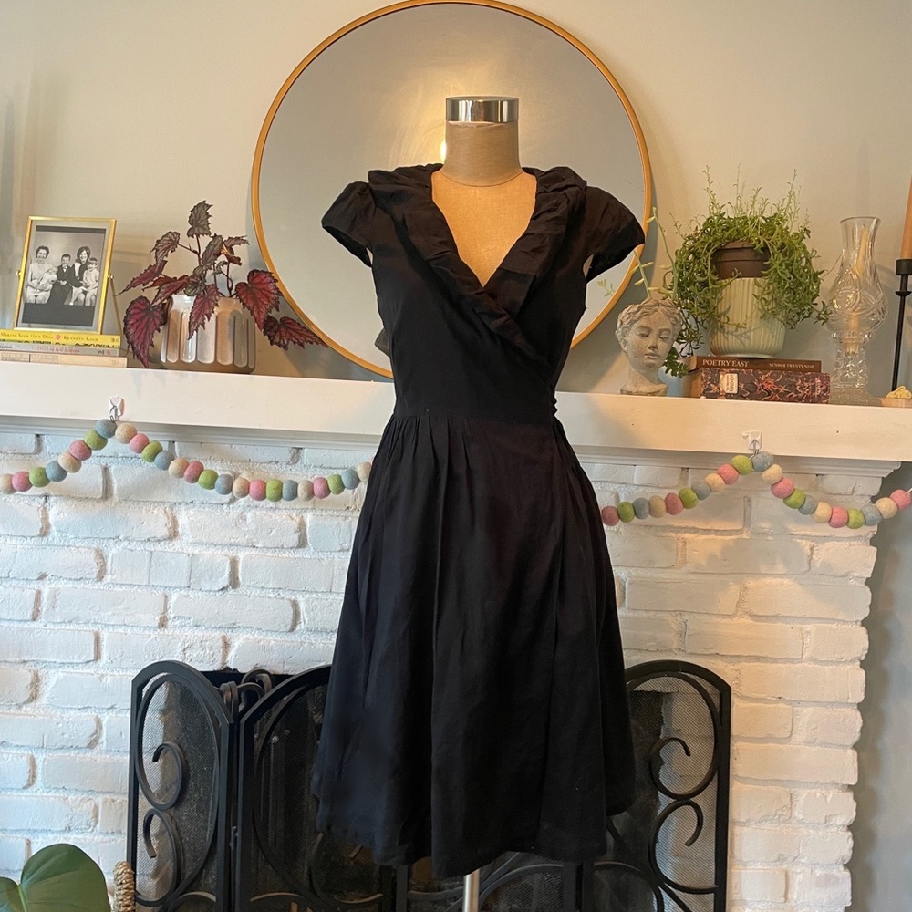 Calvin Klein black cotton ruffled wrap dress sz 6 petite
